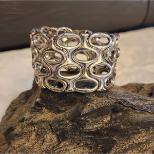2/$15 - Silver statement bracelet